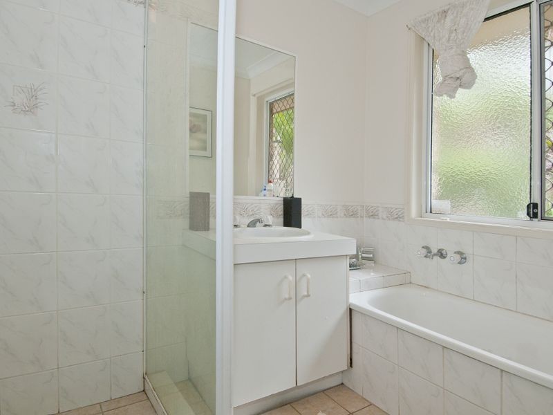 3 Kummara Road, Edens Landing QLD 4207