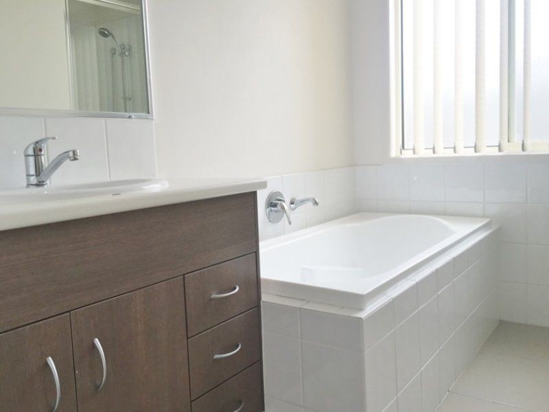 21 Rebecca Circuit, Eagleby QLD 4207