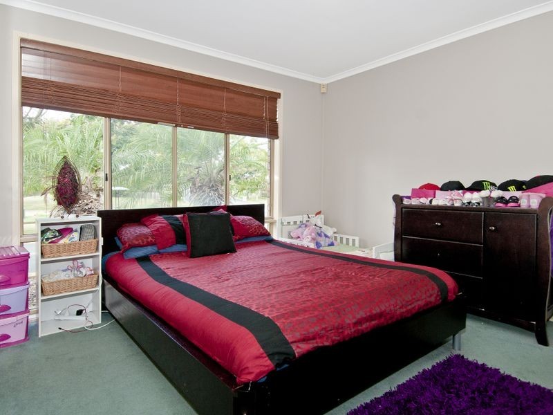 71 Murrumbidgee Street, Hillcrest QLD 4118