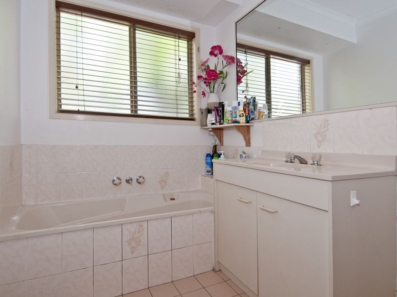 71 Murrumbidgee Street, Hillcrest QLD 4118