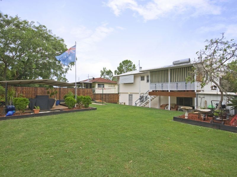 21 Cowper Avenue, Eagleby QLD 4207