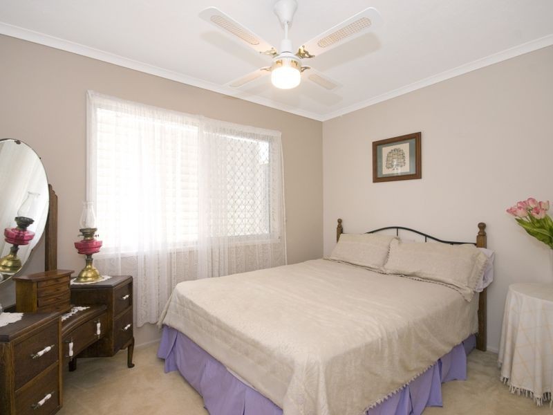 21 Cowper Avenue, Eagleby QLD 4207