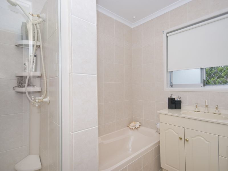 21 Cowper Avenue, Eagleby QLD 4207
