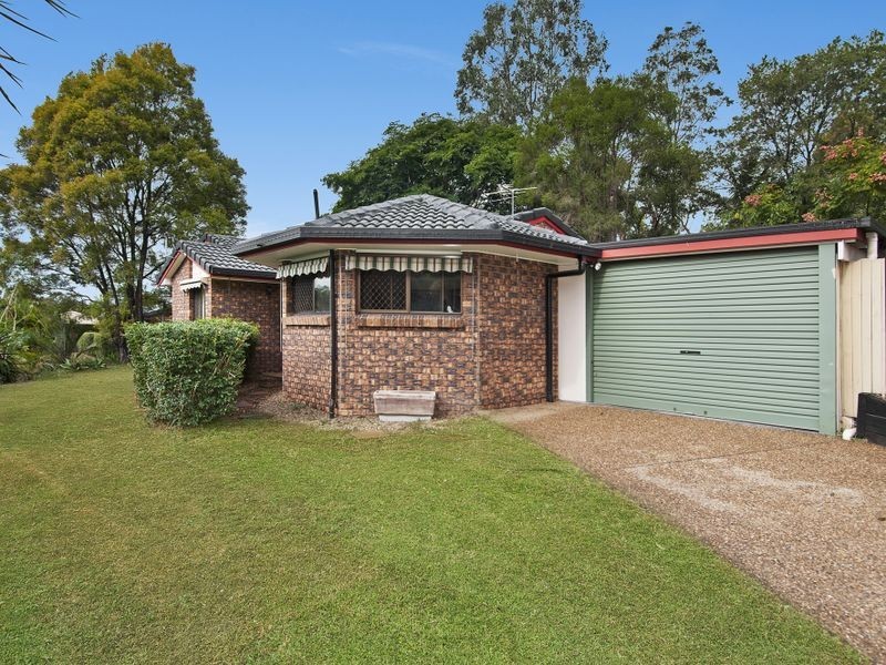 53 Avonmore Street, Edens Landing QLD 4207