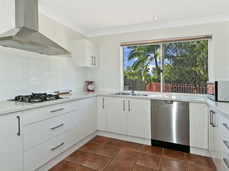 15 Carmen Court, Bahrs Scrub QLD 4207