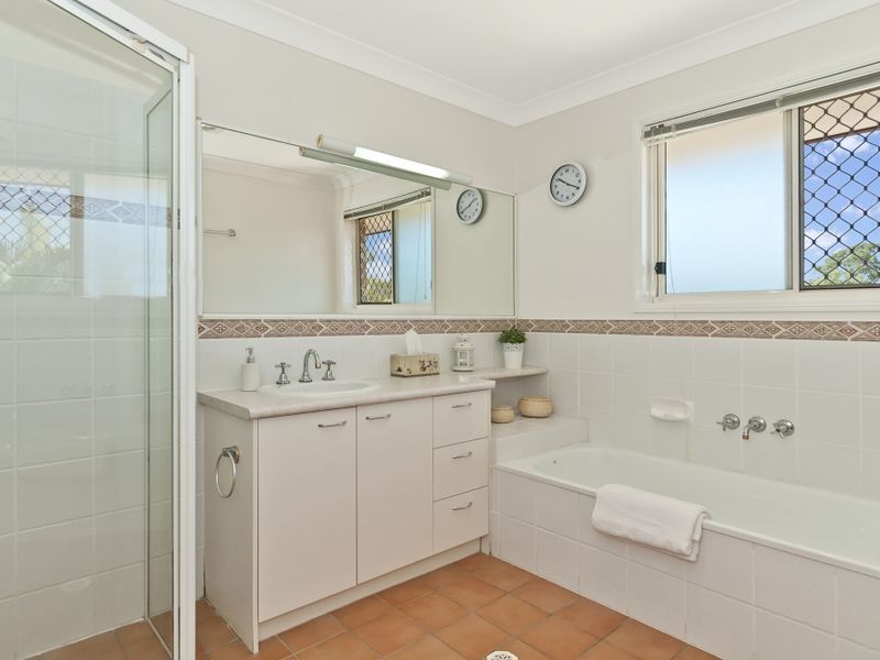 15 Carmen Court, Bahrs Scrub QLD 4207