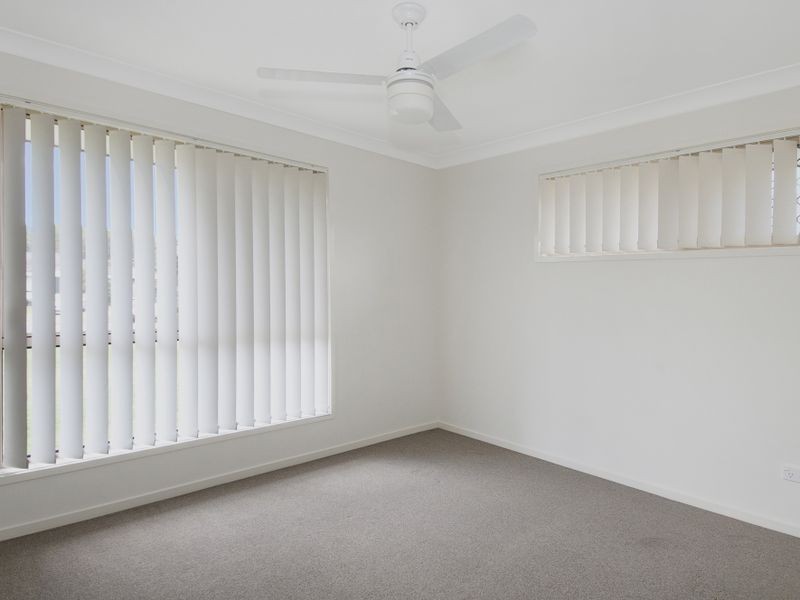 6 Tern Close, Eagleby QLD 4207