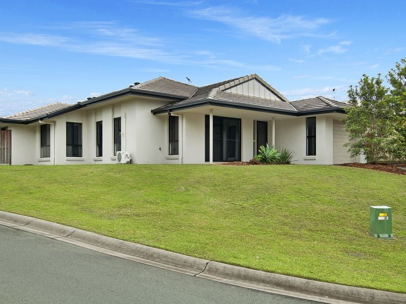2/2 Stoneleigh Way, Holmview QLD 4207