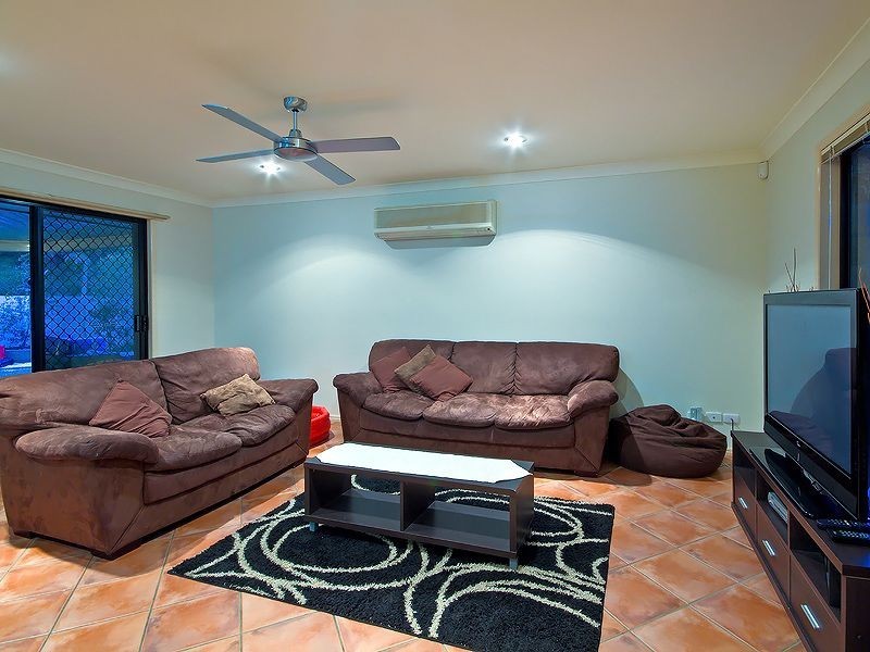 11 Park Lane, Bahrs Scrub QLD 4207