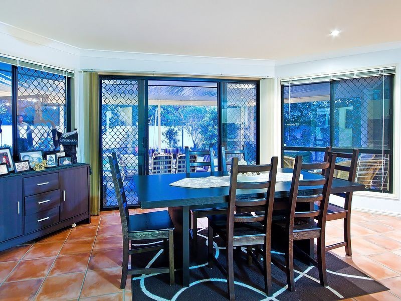 11 Park Lane, Bahrs Scrub QLD 4207