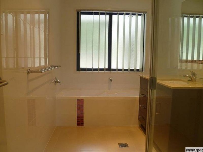 16 Lenna Court, Mount Warren Park QLD 4207