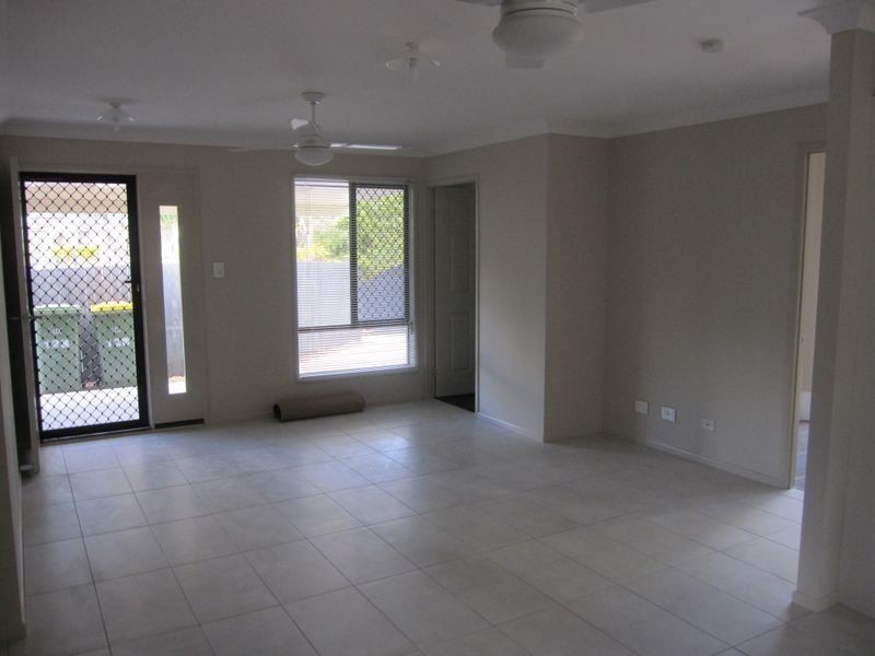 12B Avonmore Street, Edens Landing QLD 4207