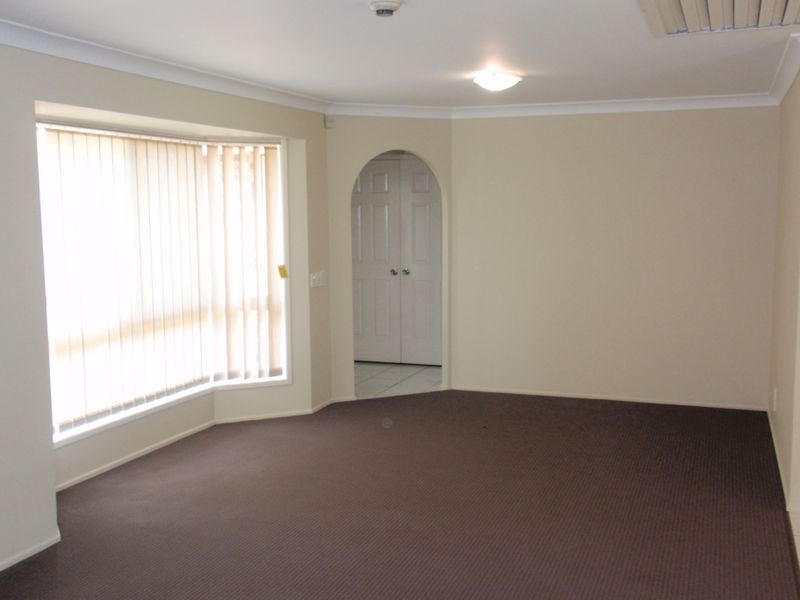 11 McKinley Street, Eagleby QLD 4207