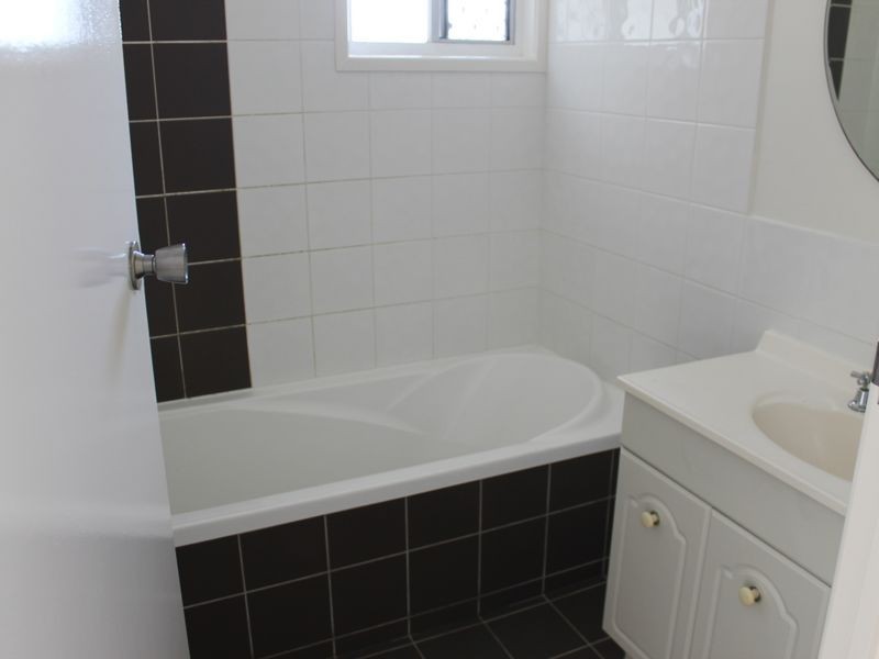 14 Walcha Court, Beenleigh QLD 4207