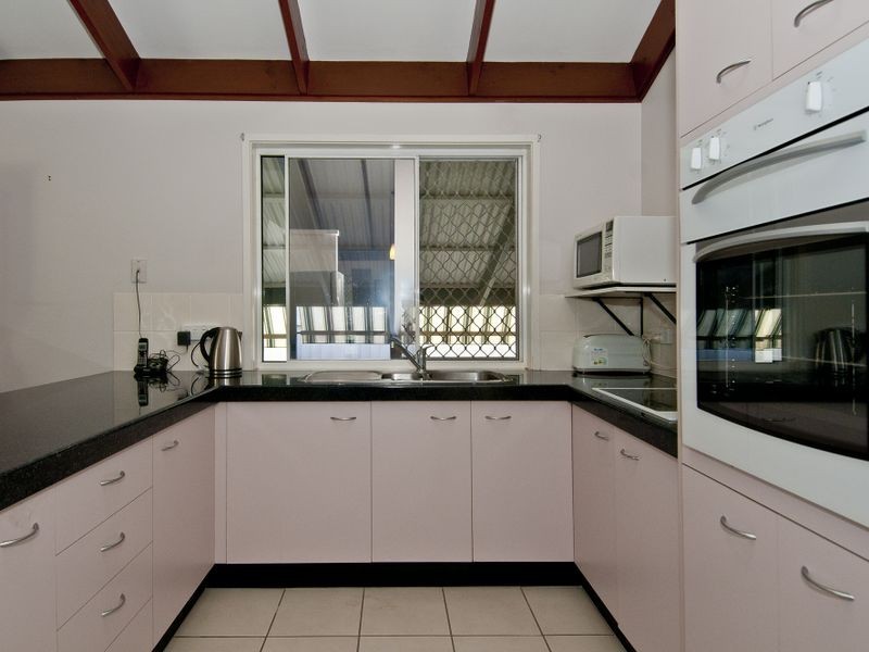 21 Fern Court – Palm Lakes Resort, Bethania QLD 4205