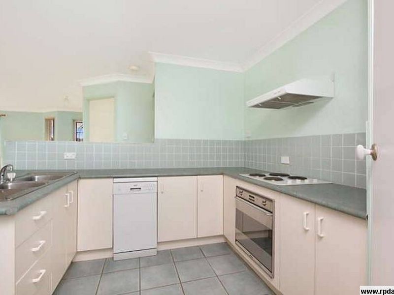 93 Carl Heck Blvd, Windaroo QLD 4207