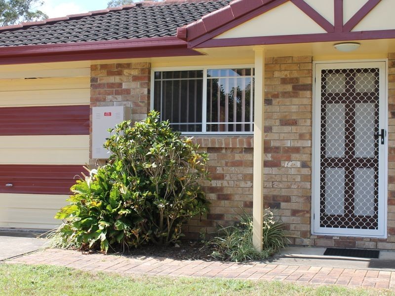 3 Pearce Court, Eagleby QLD 4207
