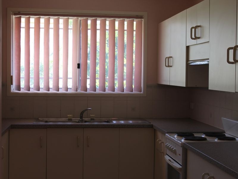 3 Pearce Court, Eagleby QLD 4207
