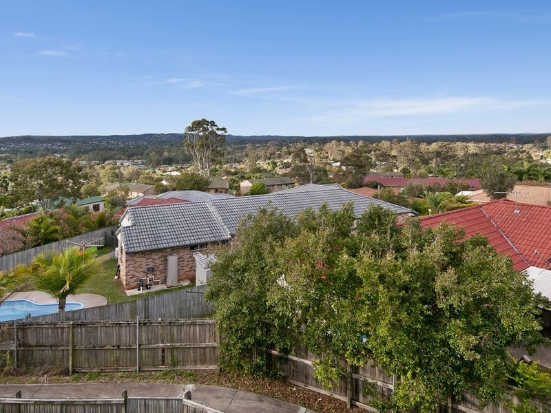 41 Lucy Drive, Edens Landing QLD 4207