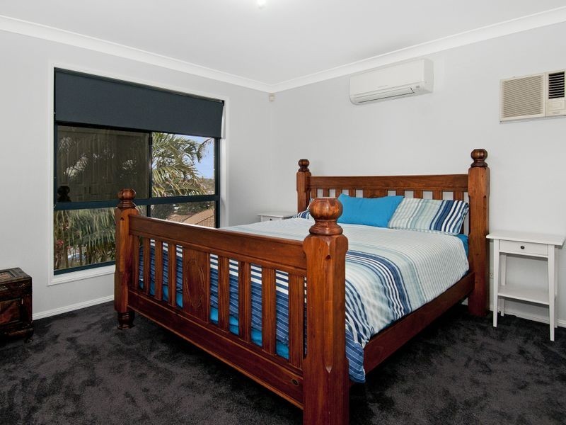 41 Lucy Drive, Edens Landing QLD 4207