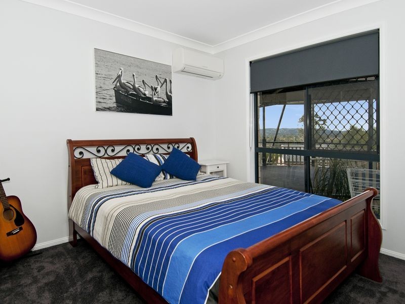 41 Lucy Drive, Edens Landing QLD 4207