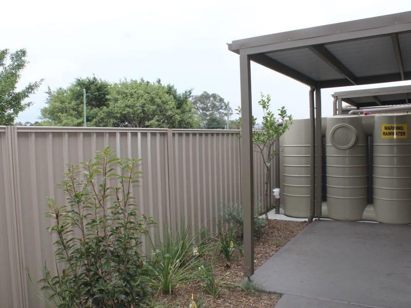 2/4 Reservoir Street, Beenleigh QLD 4207