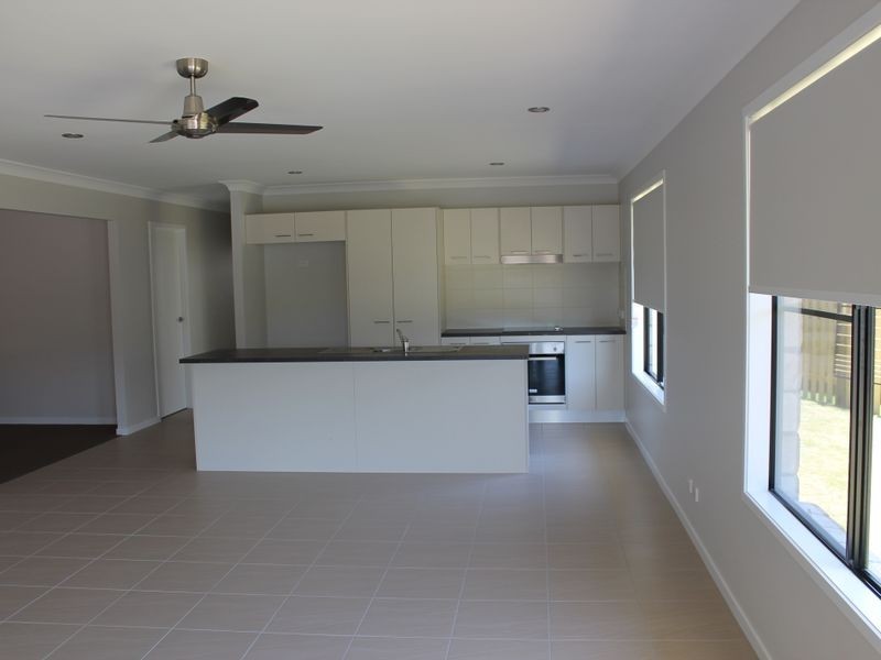 5 Kanimbla Street, Holmview QLD 4207