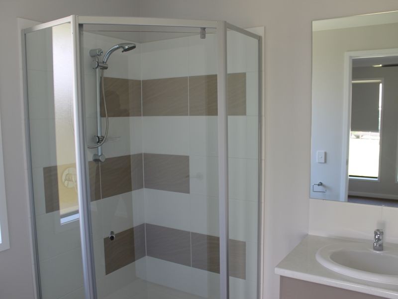 5 Kanimbla Street, Holmview QLD 4207