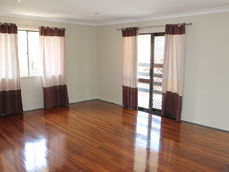 27 Louis Street, Beenleigh QLD 4207