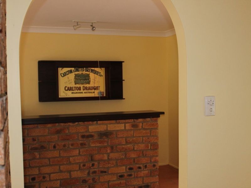 10 Manning St, Mount Warren Park QLD 4207