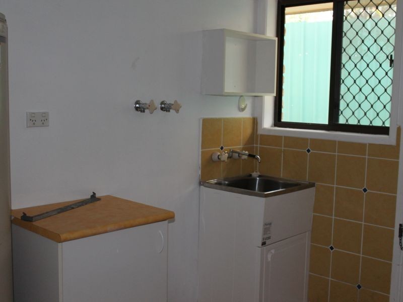 10 Manning St, Mount Warren Park QLD 4207