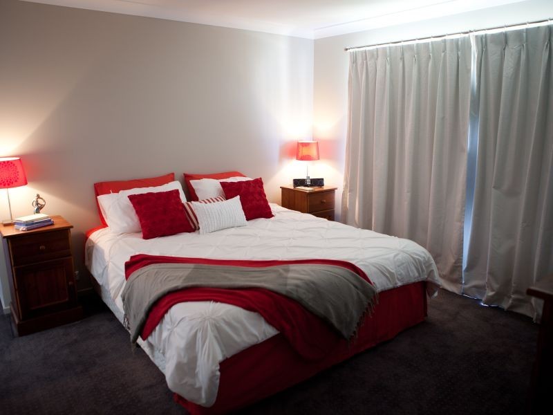 4 Carrawinya St, Waterford QLD 4133