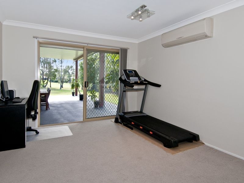 64 Bannockburn Road, Windaroo QLD 4207