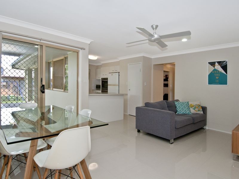 64 Bannockburn Road, Windaroo QLD 4207