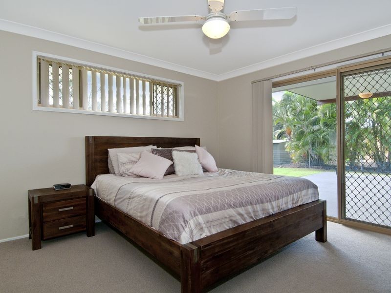 64 Bannockburn Road, Windaroo QLD 4207