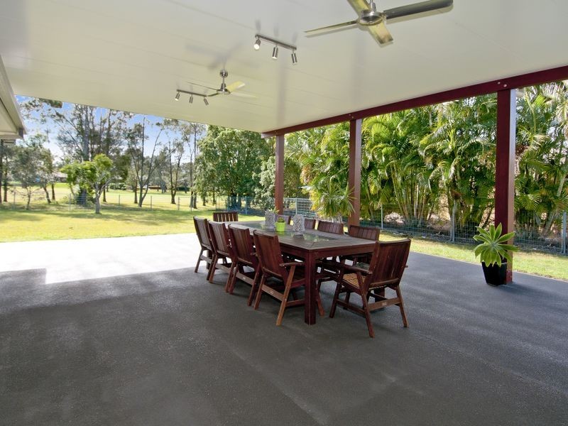 64 Bannockburn Road, Windaroo QLD 4207