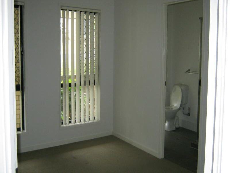 31 Mossman Pde, Waterford QLD 4133