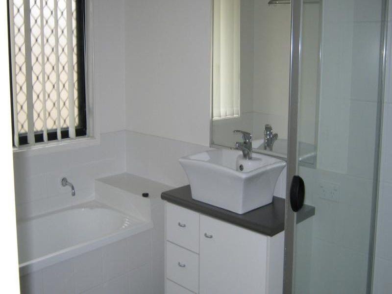 31 Mossman Pde, Waterford QLD 4133