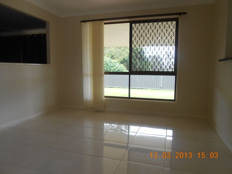 1 Baum Crt, Windaroo QLD 4207