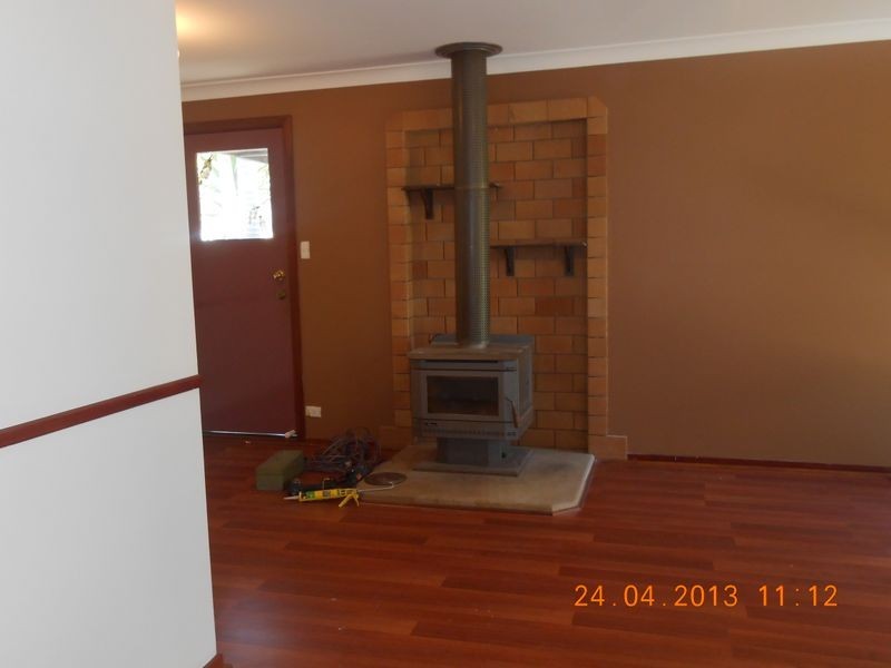 14 Avonmore St, Edens Landing QLD 4207