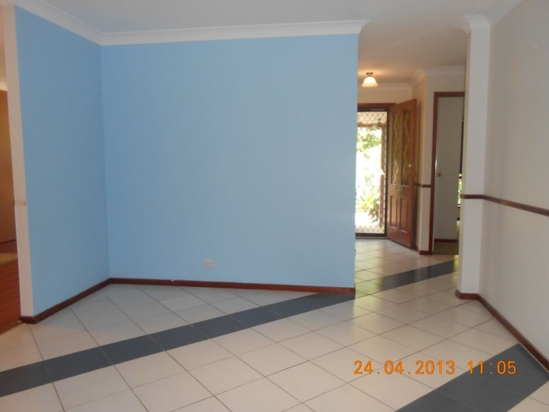 14 Avonmore St, Edens Landing QLD 4207