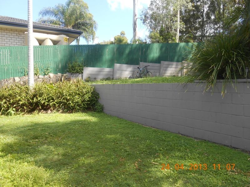 14 Avonmore St, Edens Landing QLD 4207