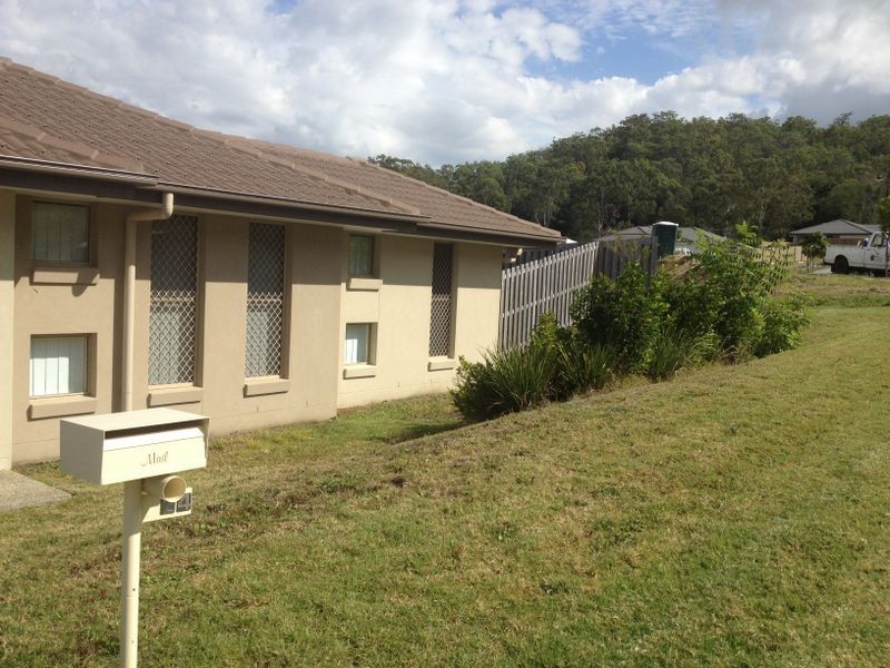24 Skyline Circuit, Bahrs Scrub QLD 4207