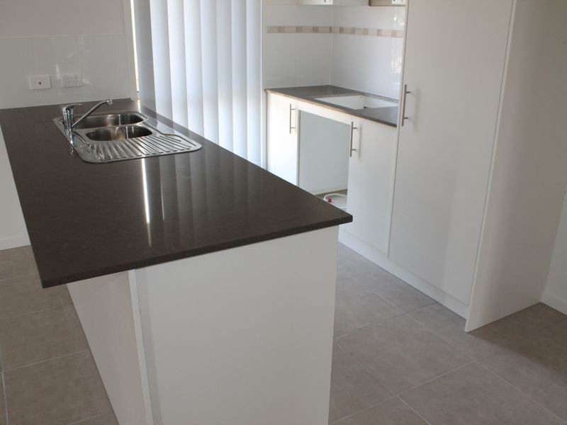 12 Summit Parade, Bahrs Scrub QLD 4207