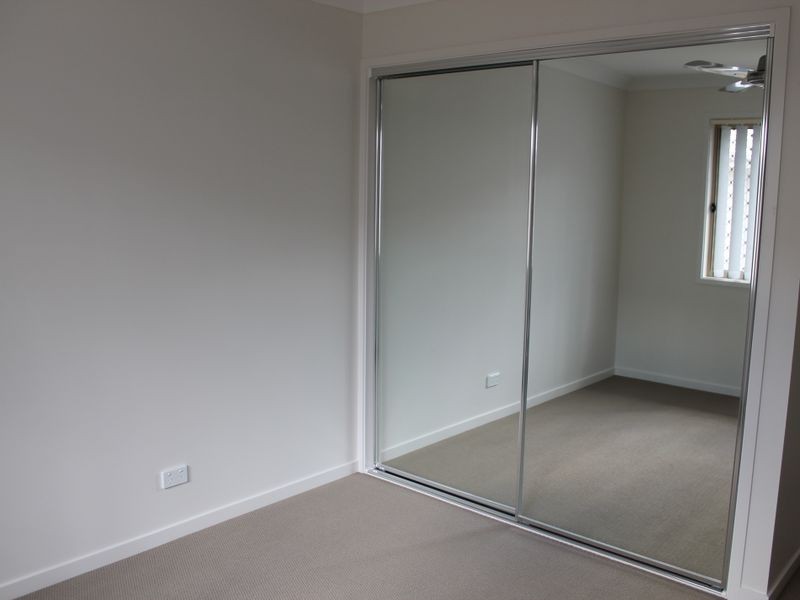 12 Summit Parade, Bahrs Scrub QLD 4207