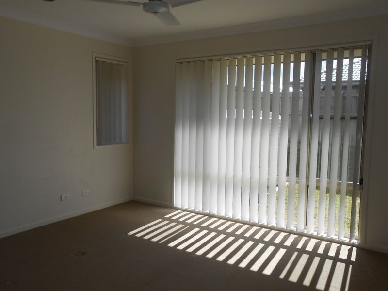 23 Coldstream Way, Holmview QLD 4207