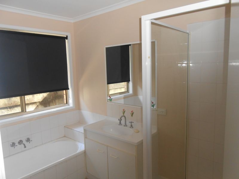 69 Jessie Cres, Bethania QLD 4205