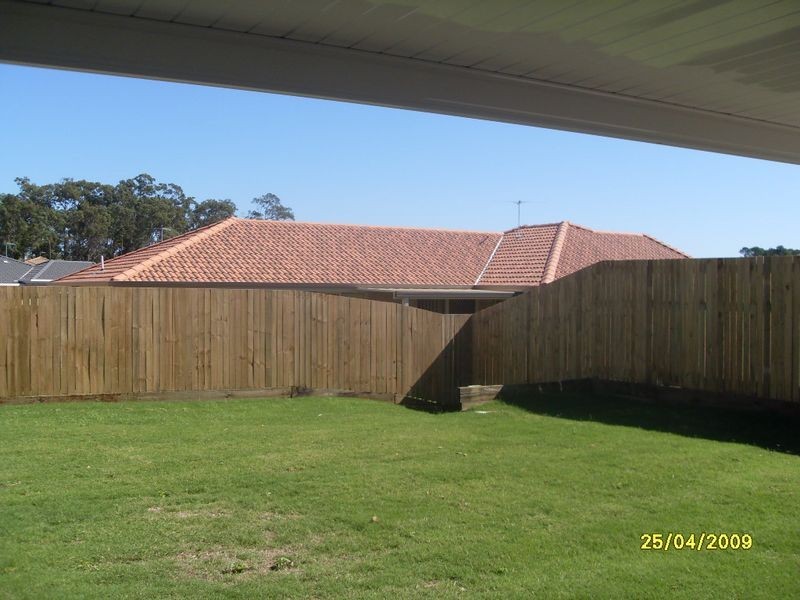 12 Twin Rivers Dr, Eagleby QLD 4207