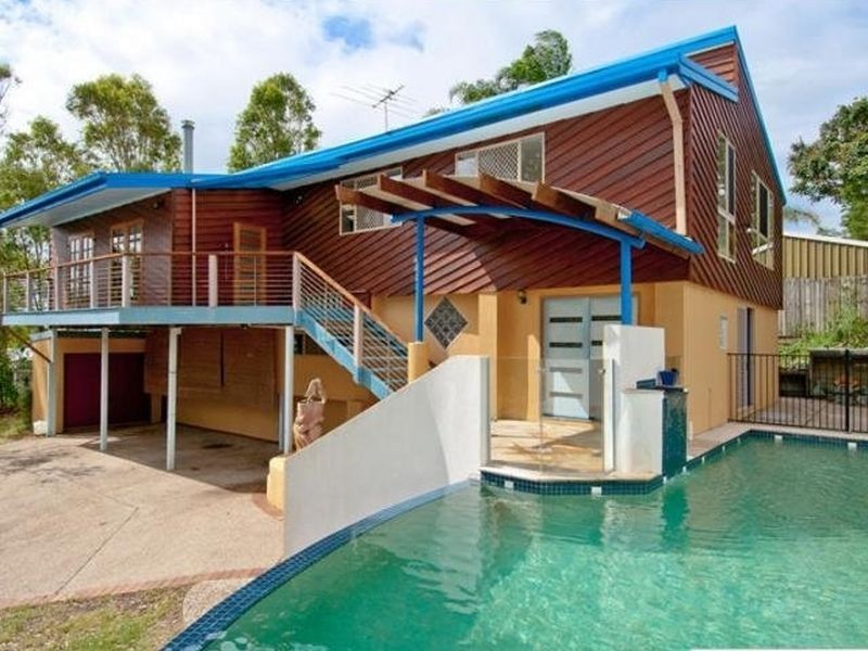4 Carrie Crescent, Beenleigh QLD 4207