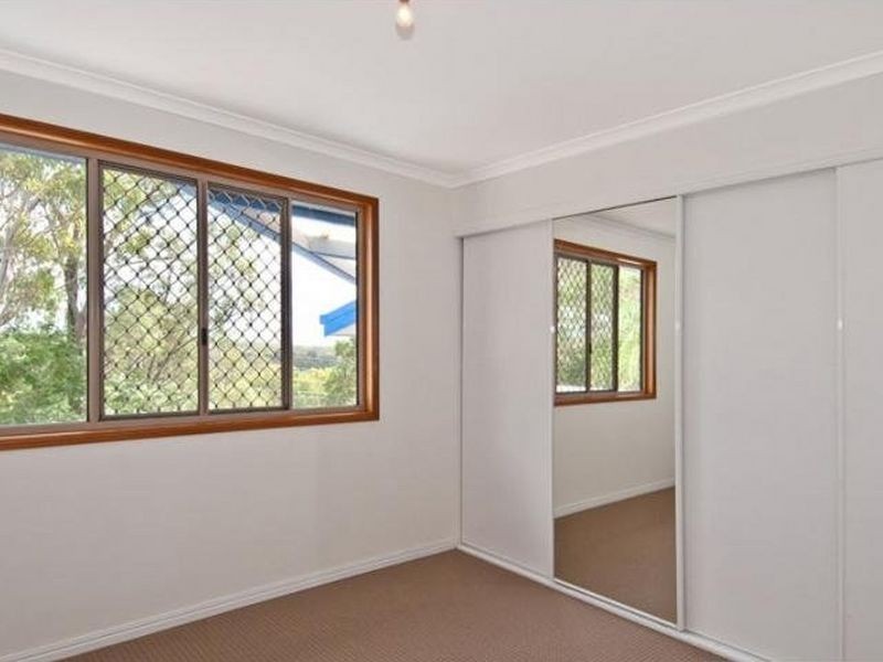 4 Carrie Crescent, Beenleigh QLD 4207
